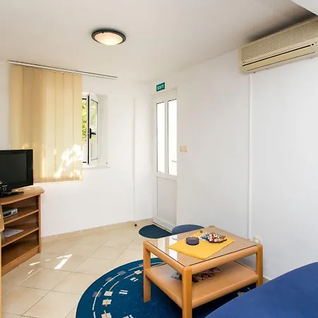 Hrvoje Place * 두브로브니크