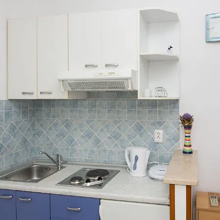 아파트 Hrvoje Place *